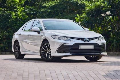 2024 Toyota Camry 2.5 Hybrid