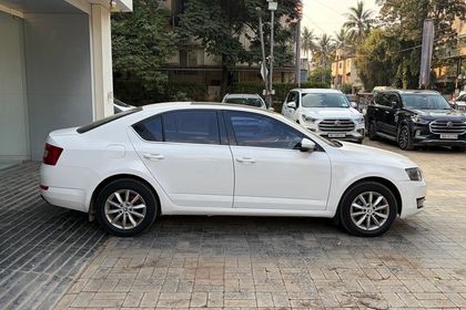 2015 Skoda Octavia Elegance 2.0 TDI AT