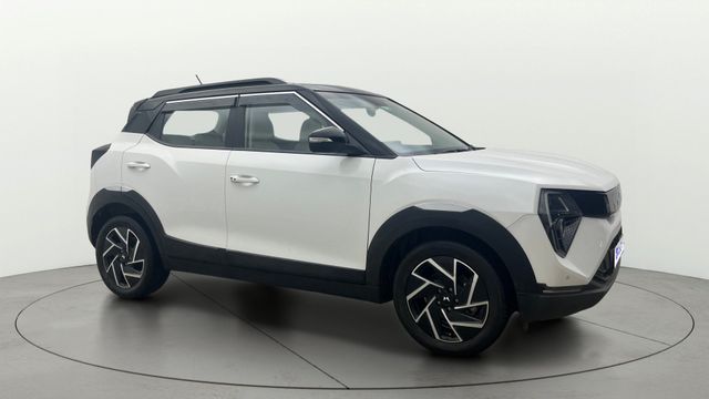 Second-hand 2024 Mahindra XUV 3XO एएक्स7 डीजल एएमटी for sale in Bangalore