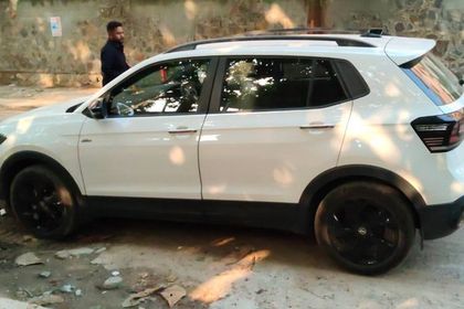 2024 Volkswagen Taigun 1.0 जीटी Line