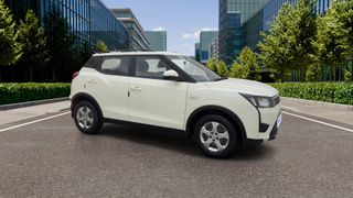 Used W6 AMT Sunroof BSVI