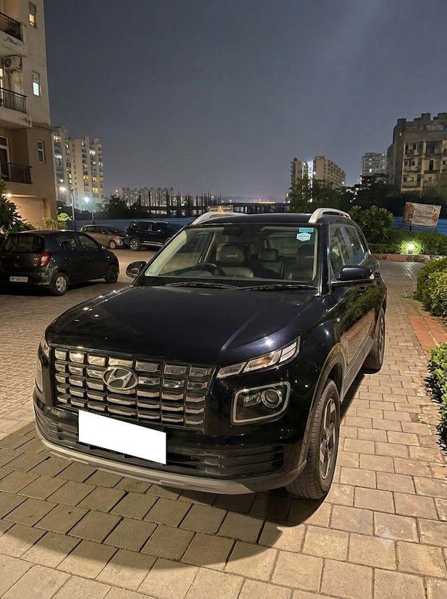 Second-hand 2022 Hyundai Venue एसएक्स बीएस6 for sale in New Delhi