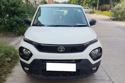 2023 Tata Punch प्योर सीएनजी