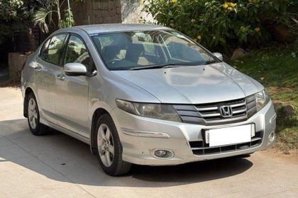 2011 होंडा सिटी 1.5 V MT