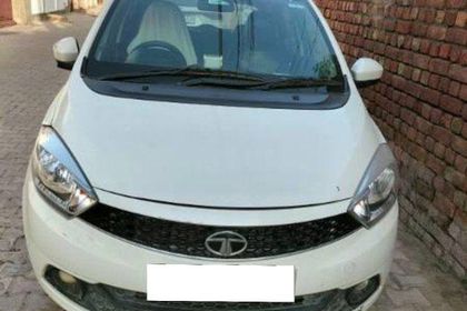 2017 Tata Tiago 1.2 Revotron एक्सटी
