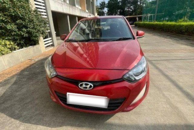 Hyundai i20 Asta 1.2 Second-hand 2013 Hyundai i20 Asta 1.2 for sale in Pune