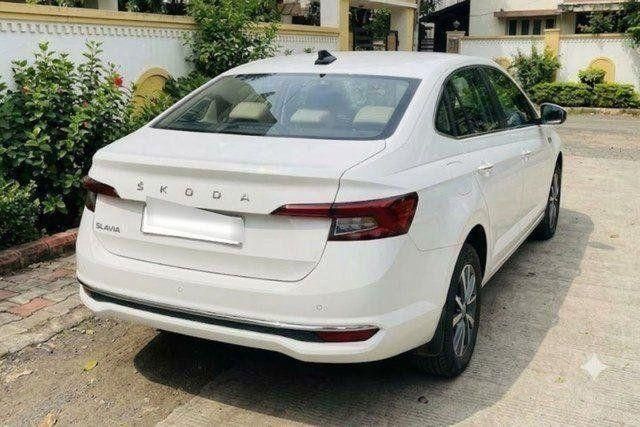 Skoda Slavia 1.0 TSI Style AT BSVI Second-hand 2022 Skoda Slavia 1.0 TSI Style AT BSVI for sale in North 24 Parganas