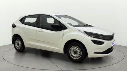 2023 Tata Altroz एक्सई