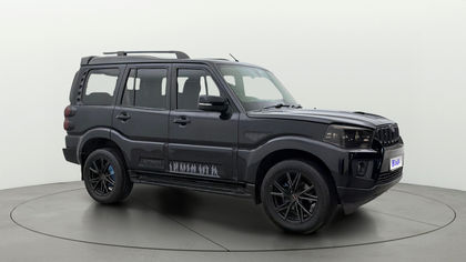 2017 Mahindra Scorpio S11 बीएस4