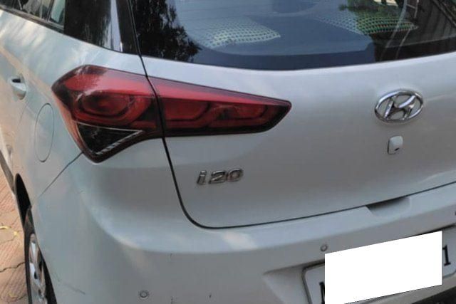 Hyundai i20 Sportz 1.4 CRDi Second-hand 2016 Hyundai i20 Sportz 1.4 CRDi for sale in Shajapur