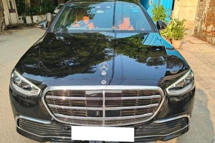 2025 Mercedes-Benz S-Class S450 4मैटिक बीएस6