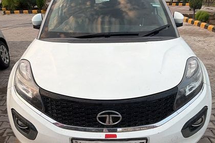 2018 Tata Nexon 1.5 Revotorq XZA Plus DualTone