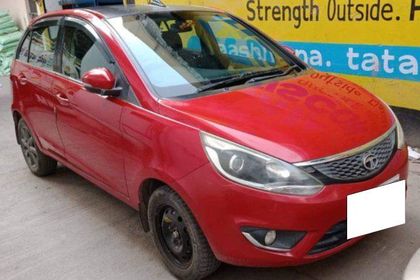 2015 Tata Bolt Revotron एक्सटी