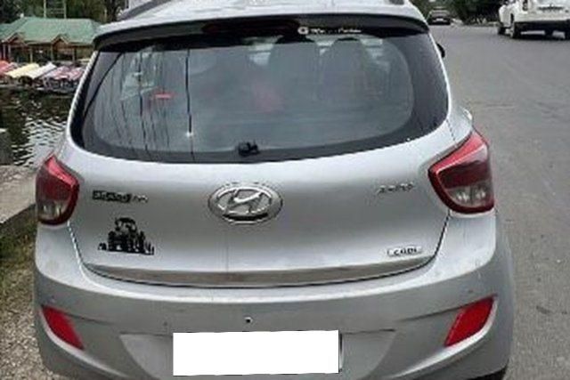 Hyundai Grand i10 Asta Second-hand 2016 Hyundai Grand i10 Asta for sale in Srinagar