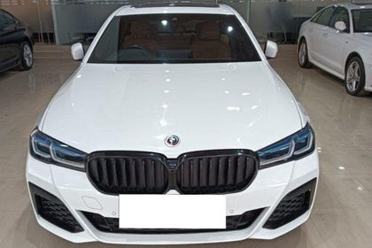 2022 बीएमडब्ल्यू 5 सीरीज 530i M Sport BSVI