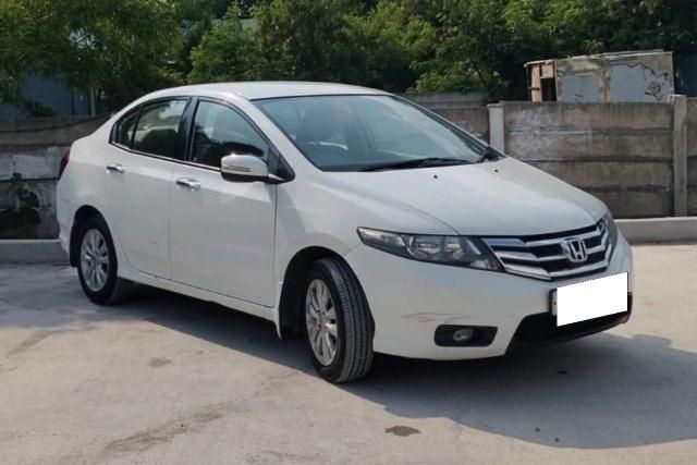 Second-hand 2013 Honda City वी एटी for sale in Ranga reddy
