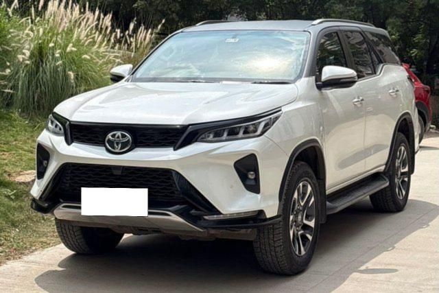 Second-hand 2024 Toyota Fortuner Legender 4x4 एटी for sale in Hyderabad