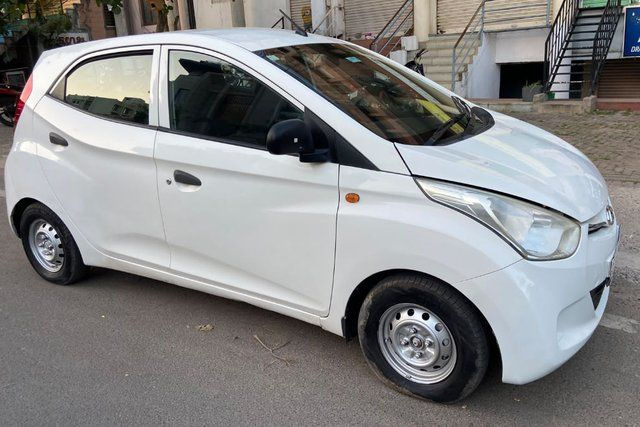 Second-hand 2013 Hyundai EON Era for sale in Ahmedabad
