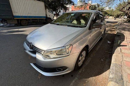 2011 फॉक्सवेगन वेंटो IPL II Petrol Trendline