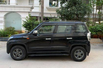 2019 Mahindra TUV 300 T10 बीएस4