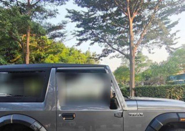 Mahindra Thar LX 4-Str Hard Top AT RWD बीएस6 Second-hand 2023 Mahindra Thar LX 4-Str Hard Top AT RWD बीएस6 for sale in Chandigarh