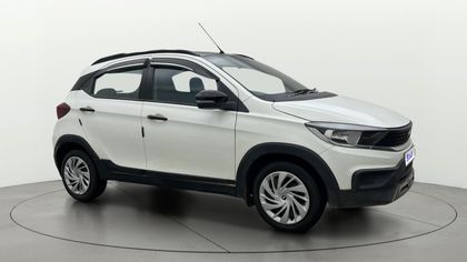 2022 टाटा टियागो एनआरजी XZ BSVI
