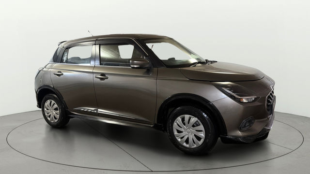 Maruti Suzuki Swift वीएक्सआई एएमटी Second-hand 2024 Maruti Suzuki Swift वीएक्सआई एएमटी for sale in Gurgaon