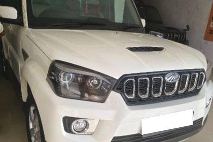 2018 Mahindra Scorpio S11 BSIV