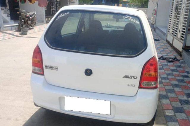 Maruti Suzuki Alto 800 LXi Second-hand 2011 Maruti Suzuki Alto 800 LXi for sale in Bharuch
