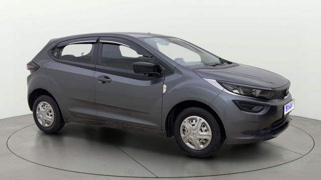 Second-hand 2023 Tata Altroz एक्सई सीएनजी for sale in Ahmedabad