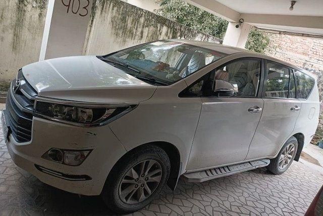 Second-hand 2020 Toyota Innova Crysta 2.4 जी 7 STR for sale in Varanasi