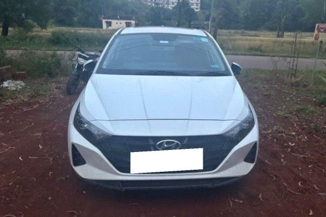 Second-hand 2022 Hyundai i20 एस्टा Opt बीएस6 for sale in Kolhapur