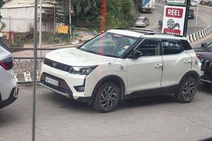 2023 Mahindra XUV300 W8 Opt टर्बो