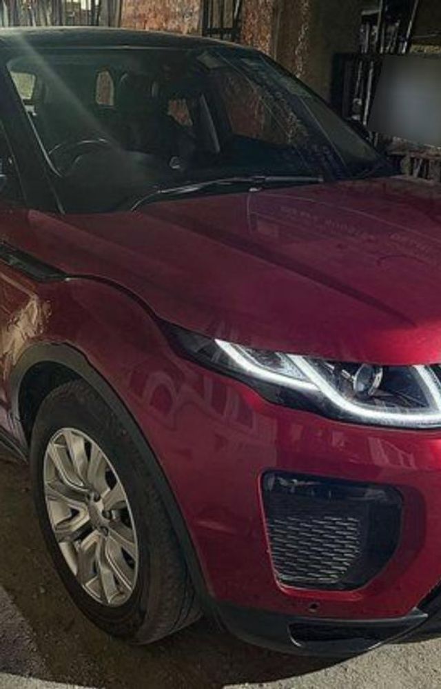 Land Rover Range Rover Evoque 2.0 TD4 HSE डायनामिक Second-hand 2017 Land Rover Range Rover Evoque 2.0 TD4 HSE डायनामिक for sale in New Delhi