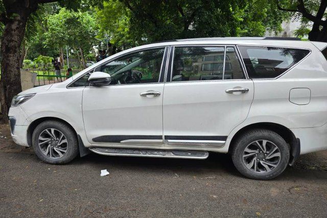 Second-hand 2021 Toyota Innova Crysta 2.7 GX 7 STR AT for sale in Noida