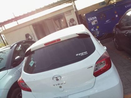 2023 Tata Tiago एक्सटी सीएनजी