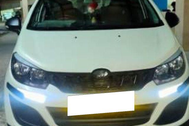 Second-hand 2020 Mahindra Marazzo M2 बीएस4 for sale in Boisar