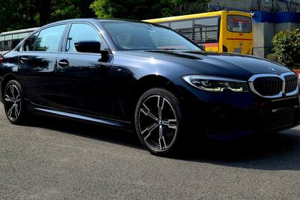 2021 BMW 3 Series Long Wheelbase 330Li M Sport First Edition