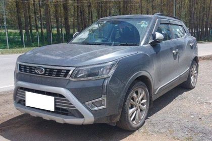 2021 Mahindra XUV300 W8 बीएस6