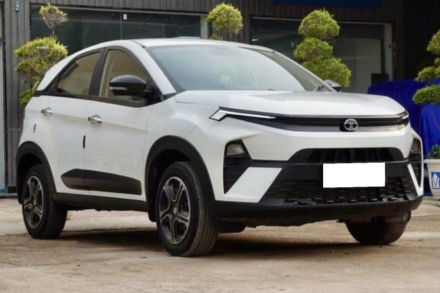 Tata Nexon Smart Plus Second-hand 2023 Tata Nexon Smart Plus for sale in New Delhi
