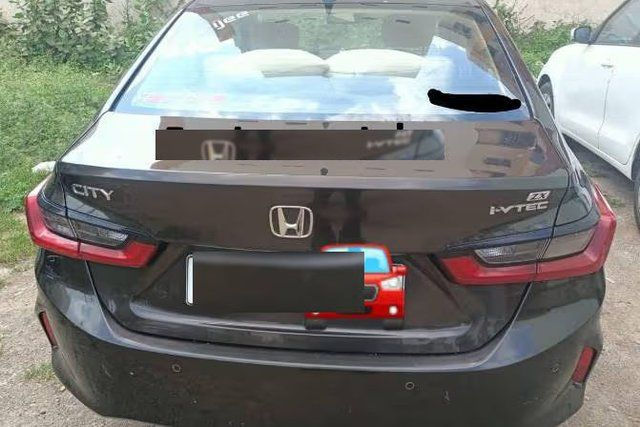 Honda City जेडएक्स सीवीटी Second-hand 2022 Honda City जेडएक्स सीवीटी for sale in Rajkot