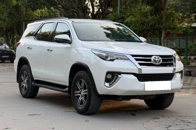 Toyota Fortuner 2.7 2WD AT Second-hand 2020 Toyota Fortuner 2.7 2WD AT for sale in New Delhi