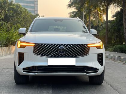2026 Volvo XC90 B5 AWD