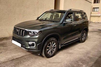 2022 Mahindra Scorpio N Z8L डीजल बीएस6