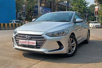 2019 Hyundai Elantra VTVT SX Option AT