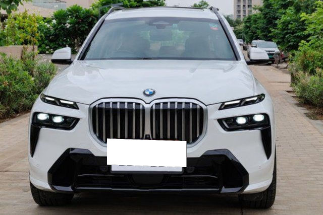Second-hand 2024 BMW X7 एक्सड्राइव40आई एम स्पोर्ट for sale in Ahmedabad