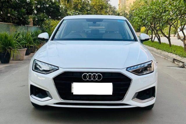 Audi A4 प्रीमियम Second-hand 2023 Audi A4 प्रीमियम for sale in Ahmedabad