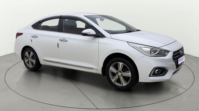 Hyundai Verna VTVT 1.6 SX Second-hand 2019 Hyundai Verna VTVT 1.6 SX for sale in Ahmedabad