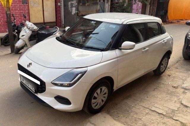 Maruti Suzuki Swift VXi Second-hand 2026 Maruti Suzuki Swift VXi for sale in Lucknow