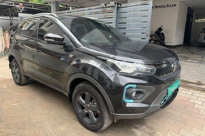 2022 Tata Nexon EV XZ प्लस Dark Edition